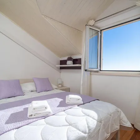 Dream View Apartment